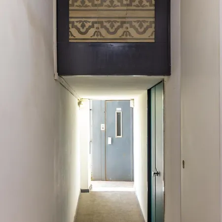 Santa Chiara Charming House With Terrace At Historical Center شقة