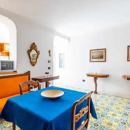 Santa Chiara Charming House With Terrace At Historical Center * نابولي