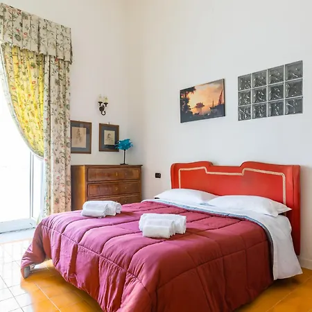 Santa Chiara Charming House With Terrace At Historical Center نابولي
