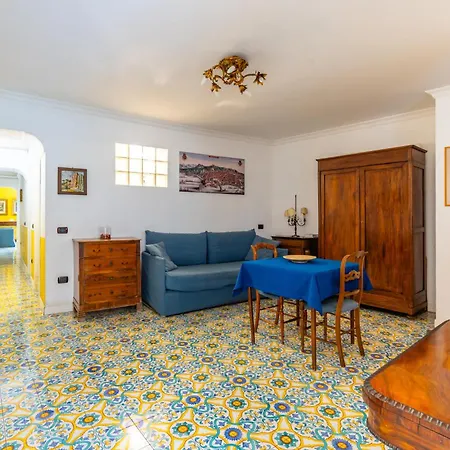 Santa Chiara Charming House With Terrace At Historical Center * نابولي