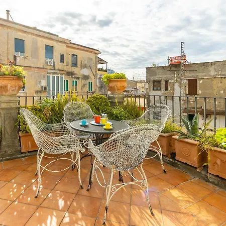 شقة Santa Chiara Charming House With Terrace At Historical Center نابولي