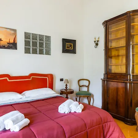 Santa Chiara Charming House With Terrace At Historical Center