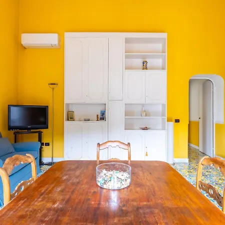 Santa Chiara Charming House With Terrace At Historical Center