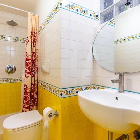 Santa Chiara Charming House With Terrace At Historical Center نابولي